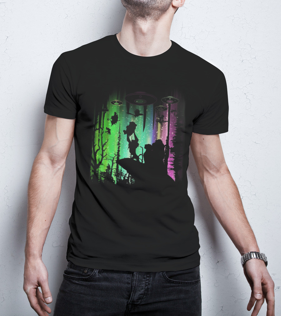 The Lion King Silhouette With UFOs And Aurora In Storm Area Scene T-Shirt