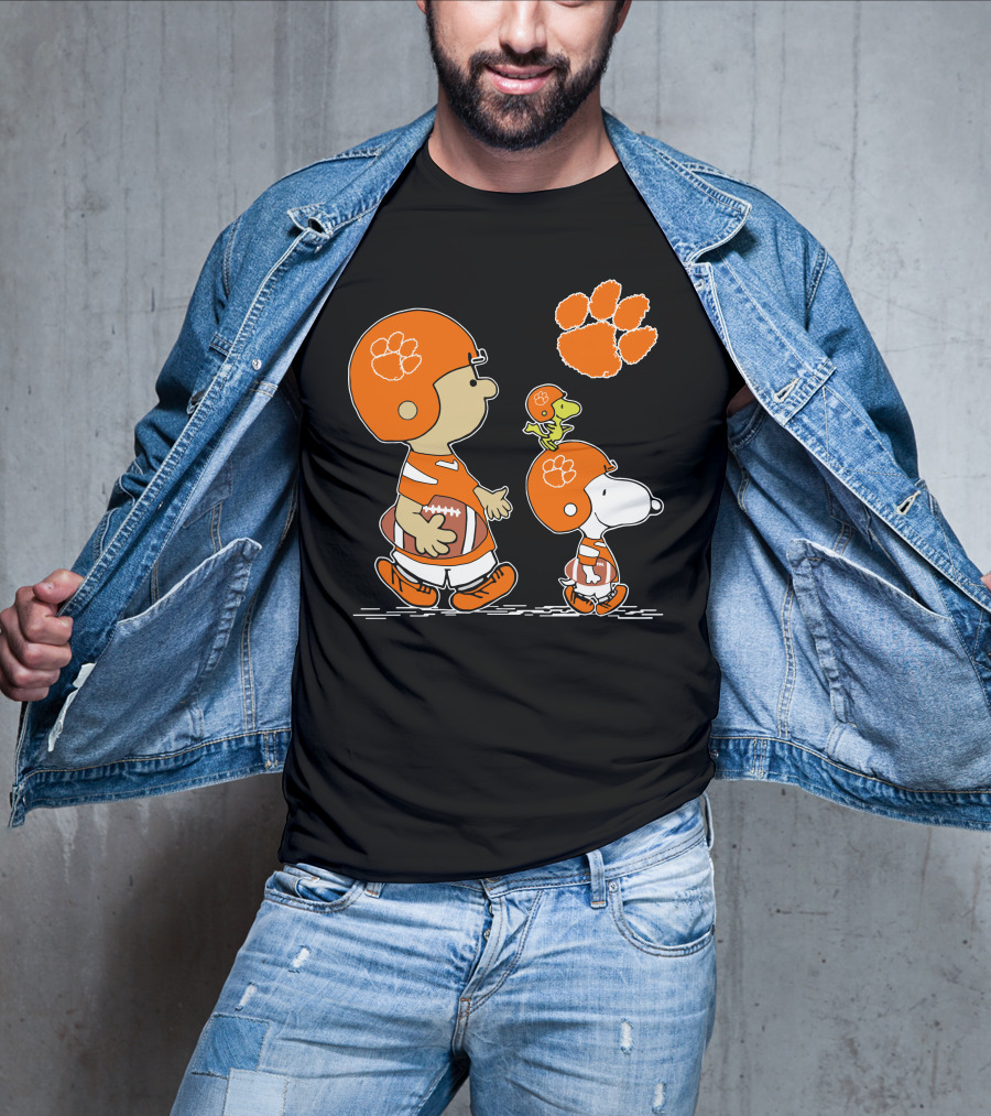 Clemson Tigers Mascot Helmet Football T-Shirt