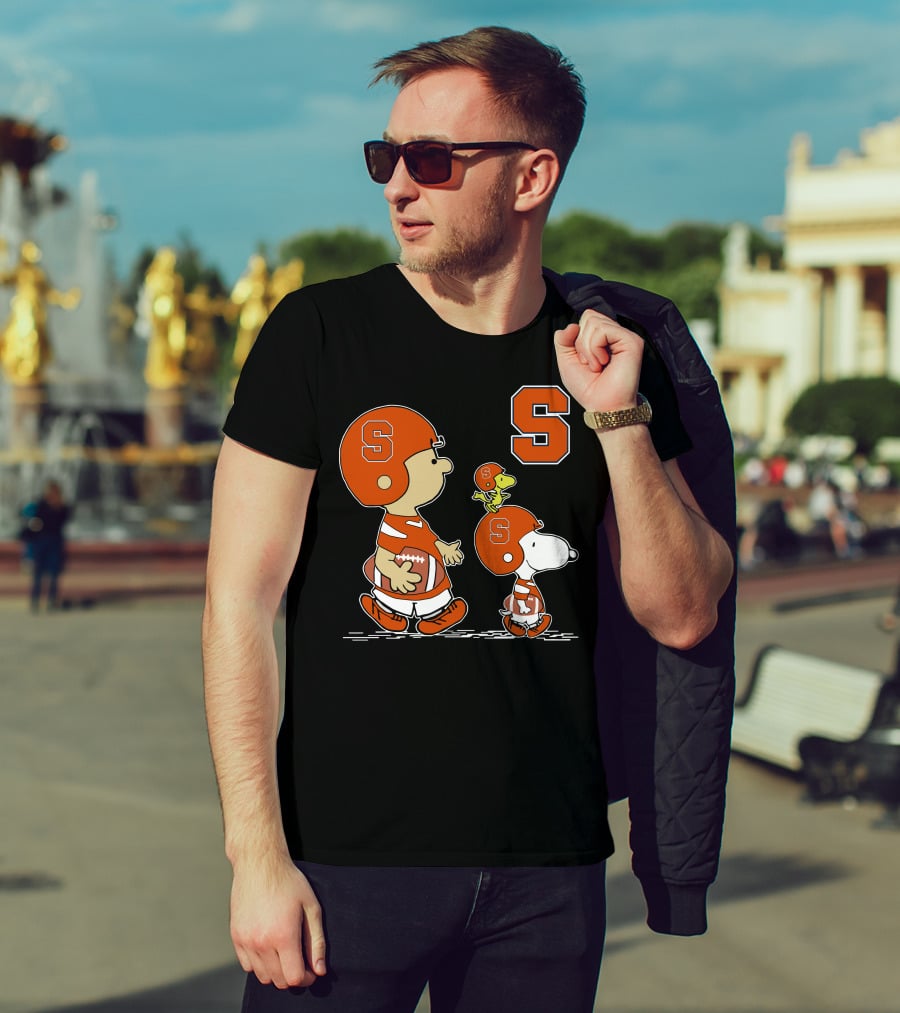Syracuse Orange Charlie Brown And Snoopy Football T-Shirt