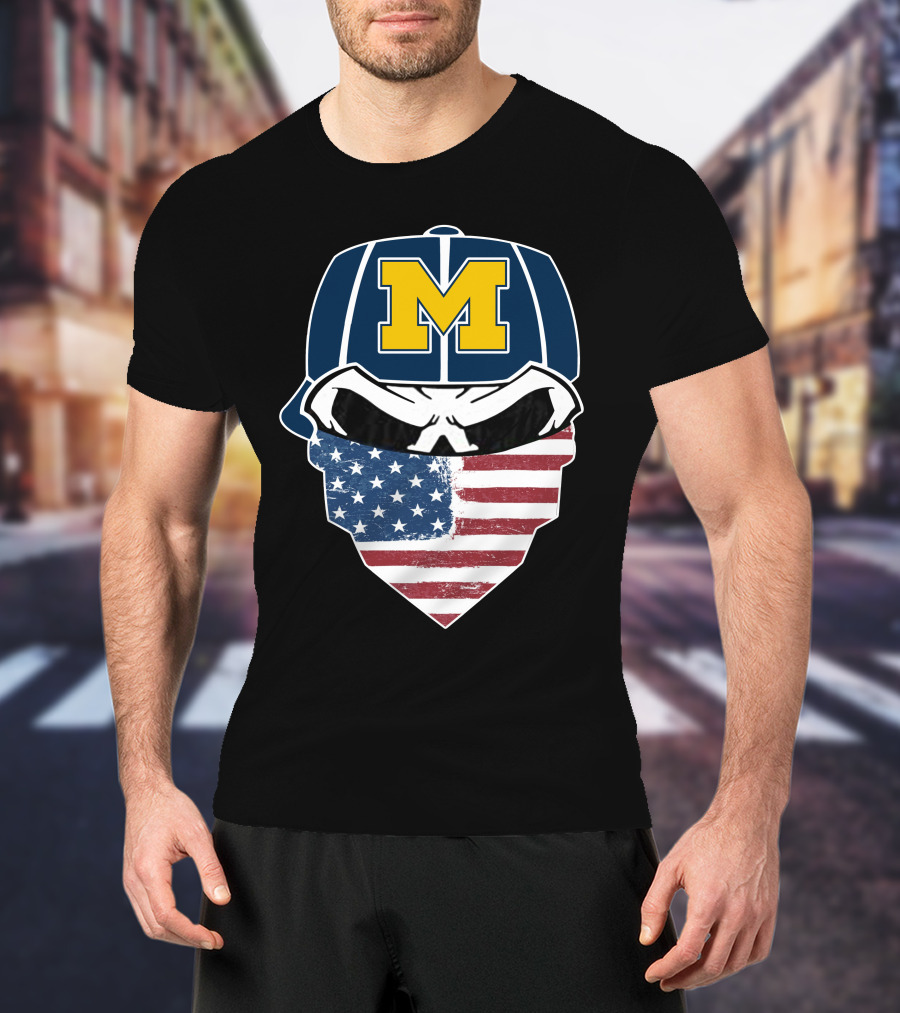 Wolverines Skulls M American Flag Bandana T-Shirt