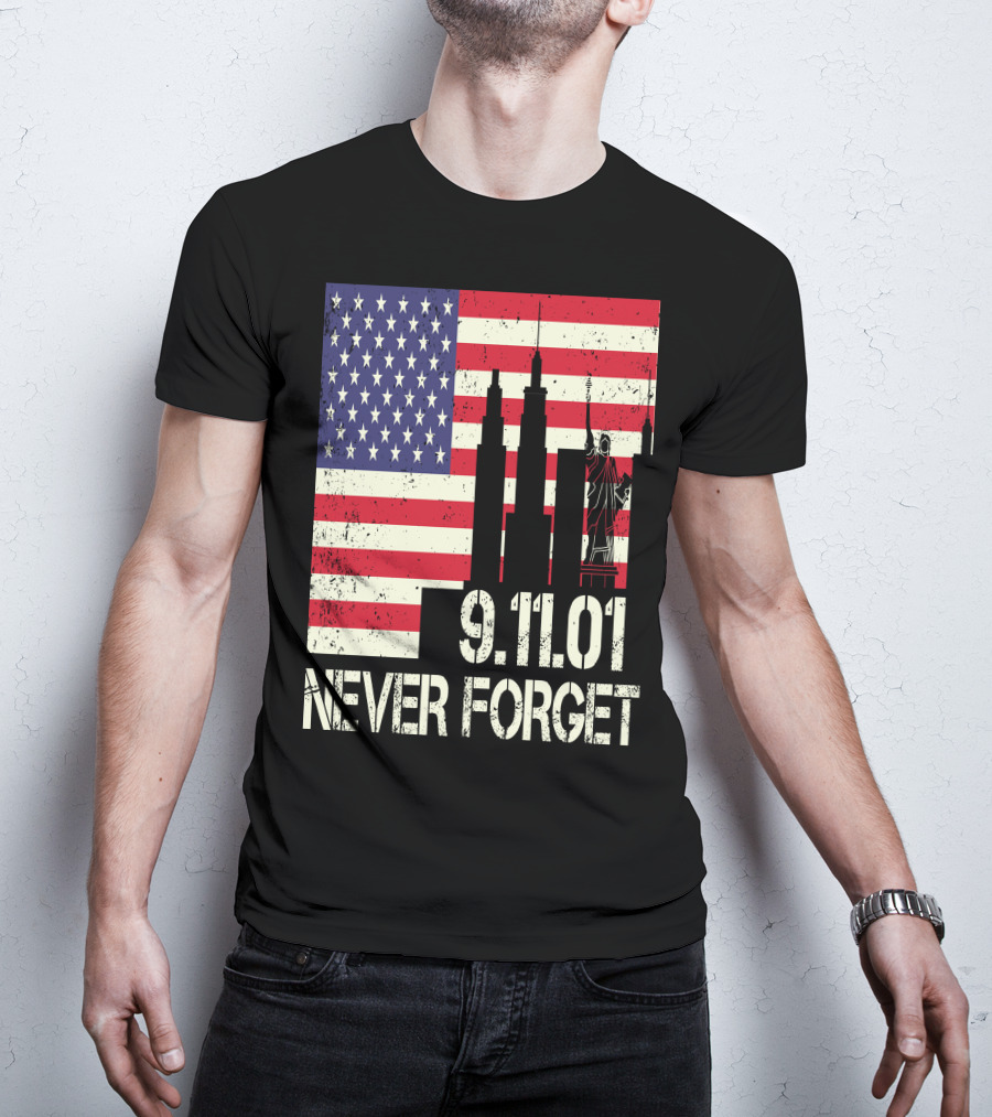 Vintage American Flag 9.11.01 Never Forget Statue Of Liberty And Twin Towers T-Shirt