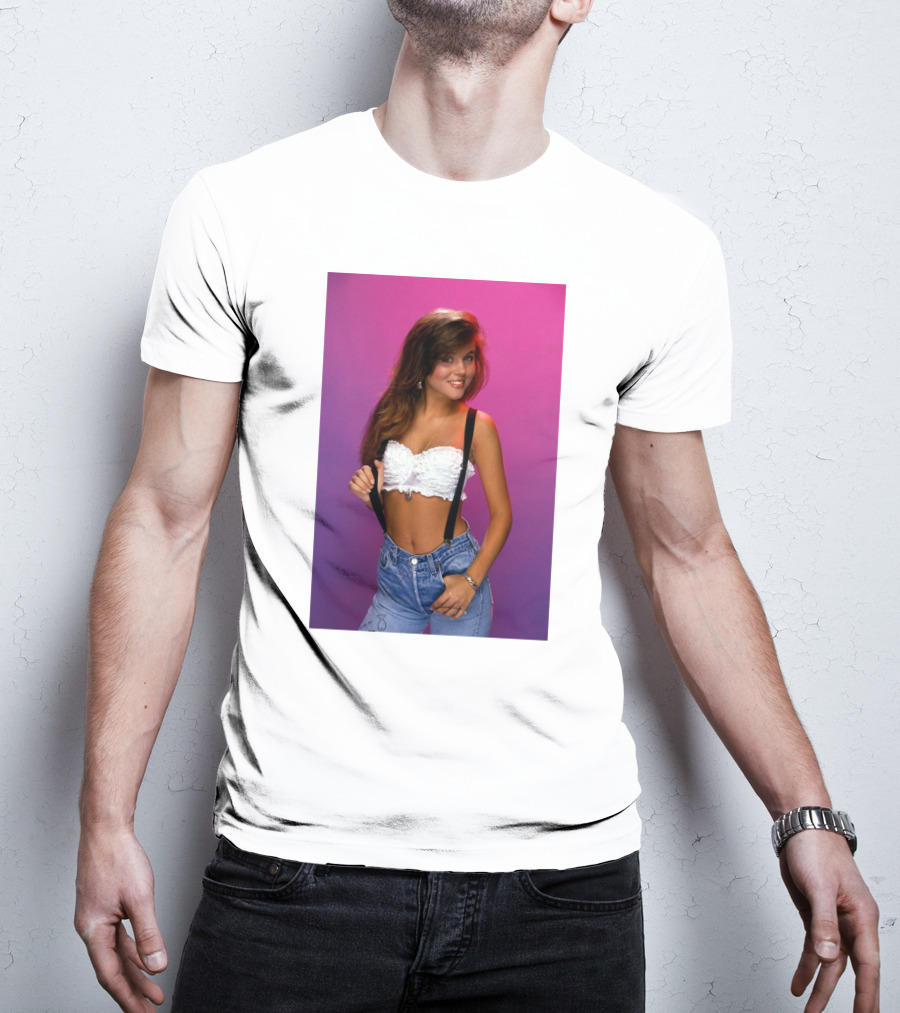 Saved By The Bell Kelly Kapowski 90s T-Shirt