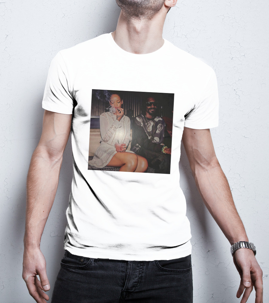 Rihanna Snoop Dogg Fenty Smoky Moment T-Shirt