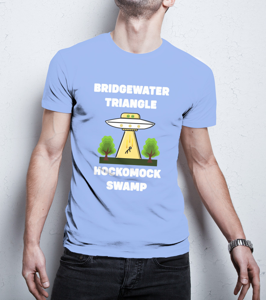 Bridgewater Triangle Hockomock Swamp UFO Alien Abduction Scene T-Shirt