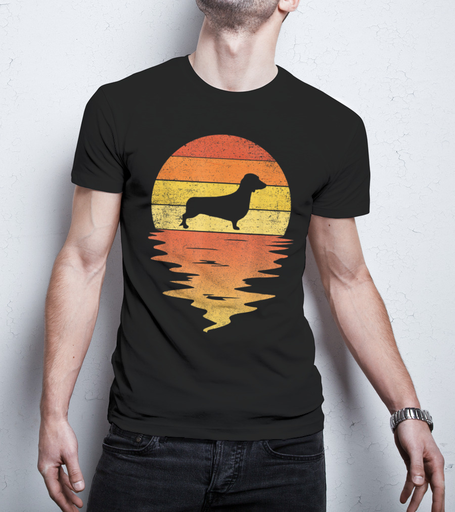 Dachshund Silhouette 70s Vintage Sunset T-Shirt