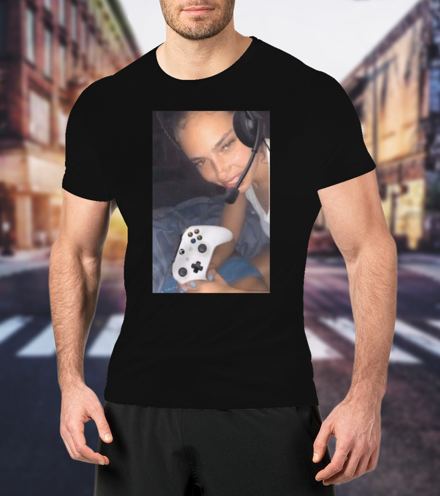 Ash Kaashh Merch Gamer Headset Controller T-Shirt