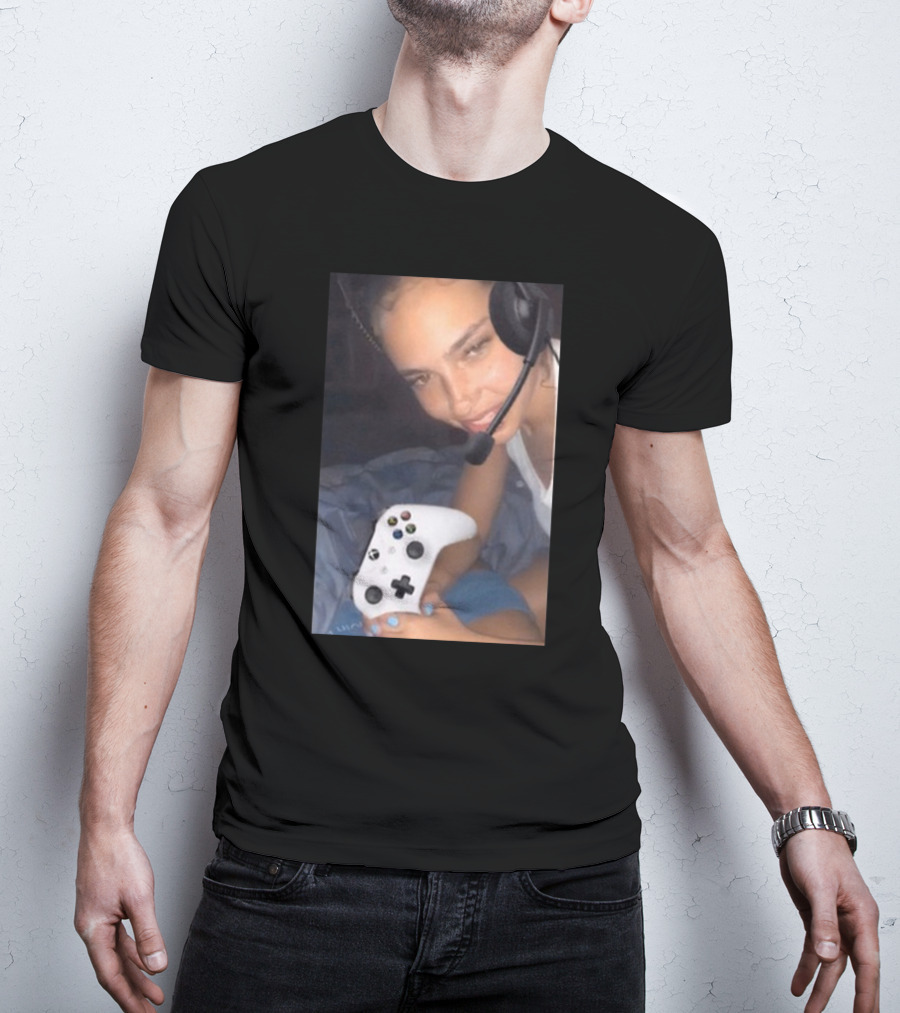 Ash Kaashh Merch Gamer Headset Controller T-Shirt