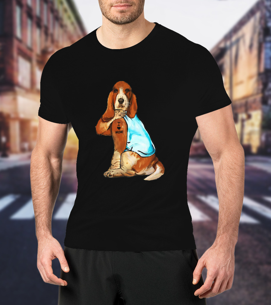 Basset Hound I Love Mom Tattoo Sitting T-Shirt