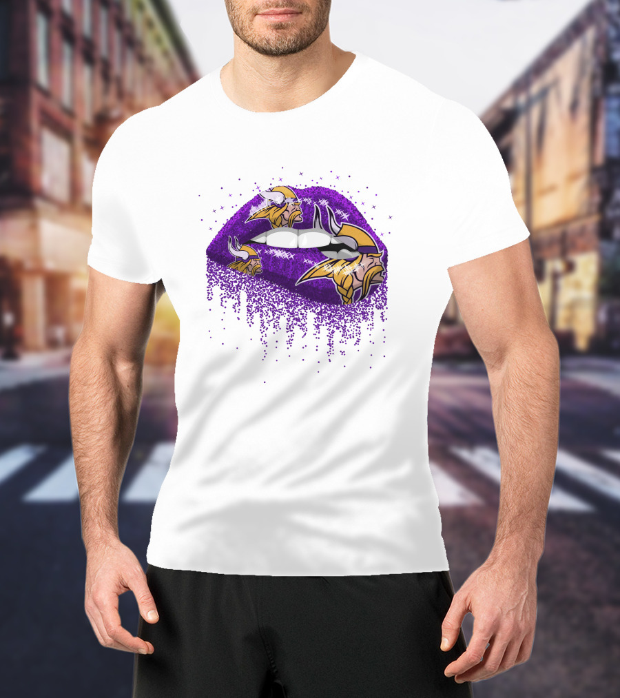 Minnesota Vikings Glitter Lips Viking Helmets T-Shirt