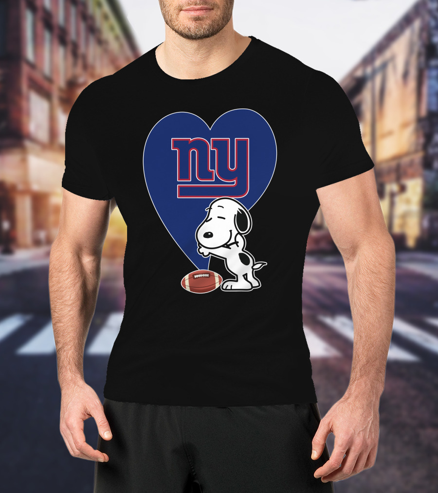 Snoopy Hugging New York Giants Football Heart T-Shirt