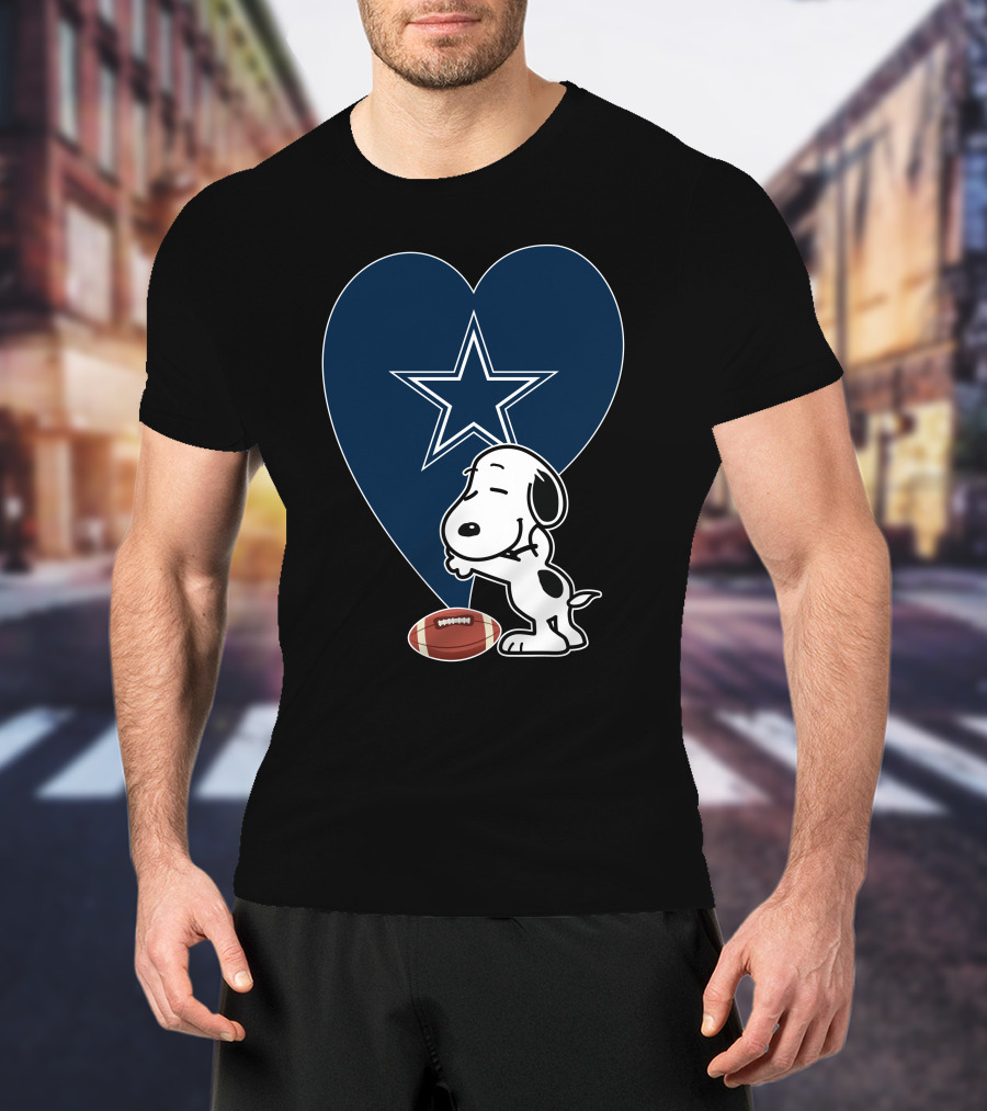 Dallas Cowboys Snoopy Heart Hug Football T-Shirt