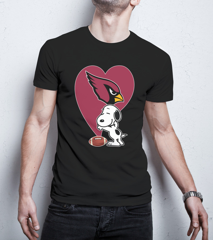 Arizona Cardinals Snoopy Hug Football Heart T-Shirt