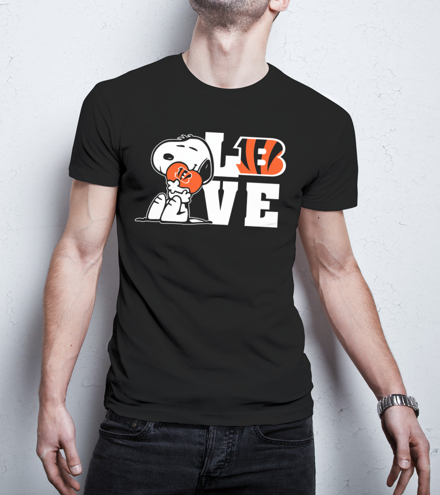 Snoopy Cincinnati Bengals Love T-Shirt