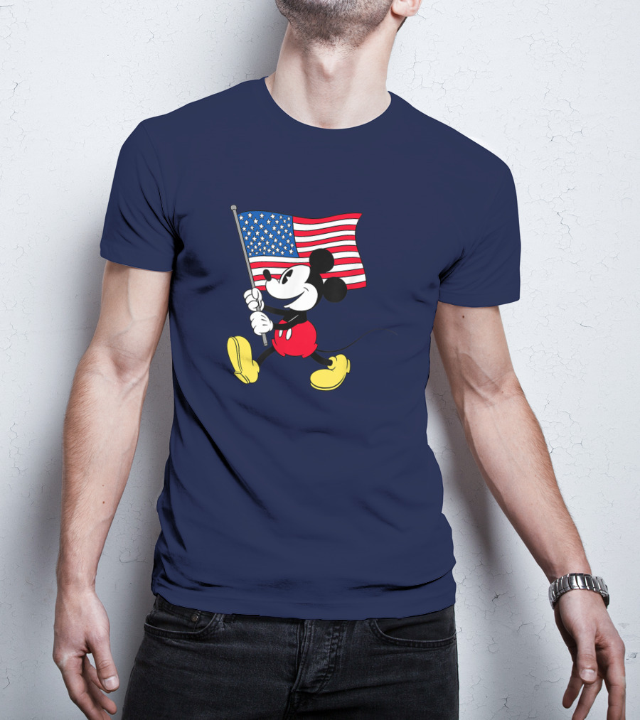 Mickey Mouse Holding American Flag Patriotic Disney T-Shirt