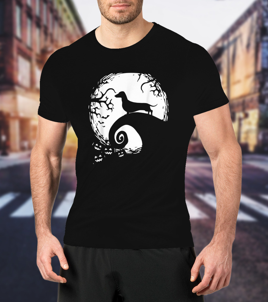 Dachshund Moonlit Halloween Scene For Dachshund Lovers T-Shirt
