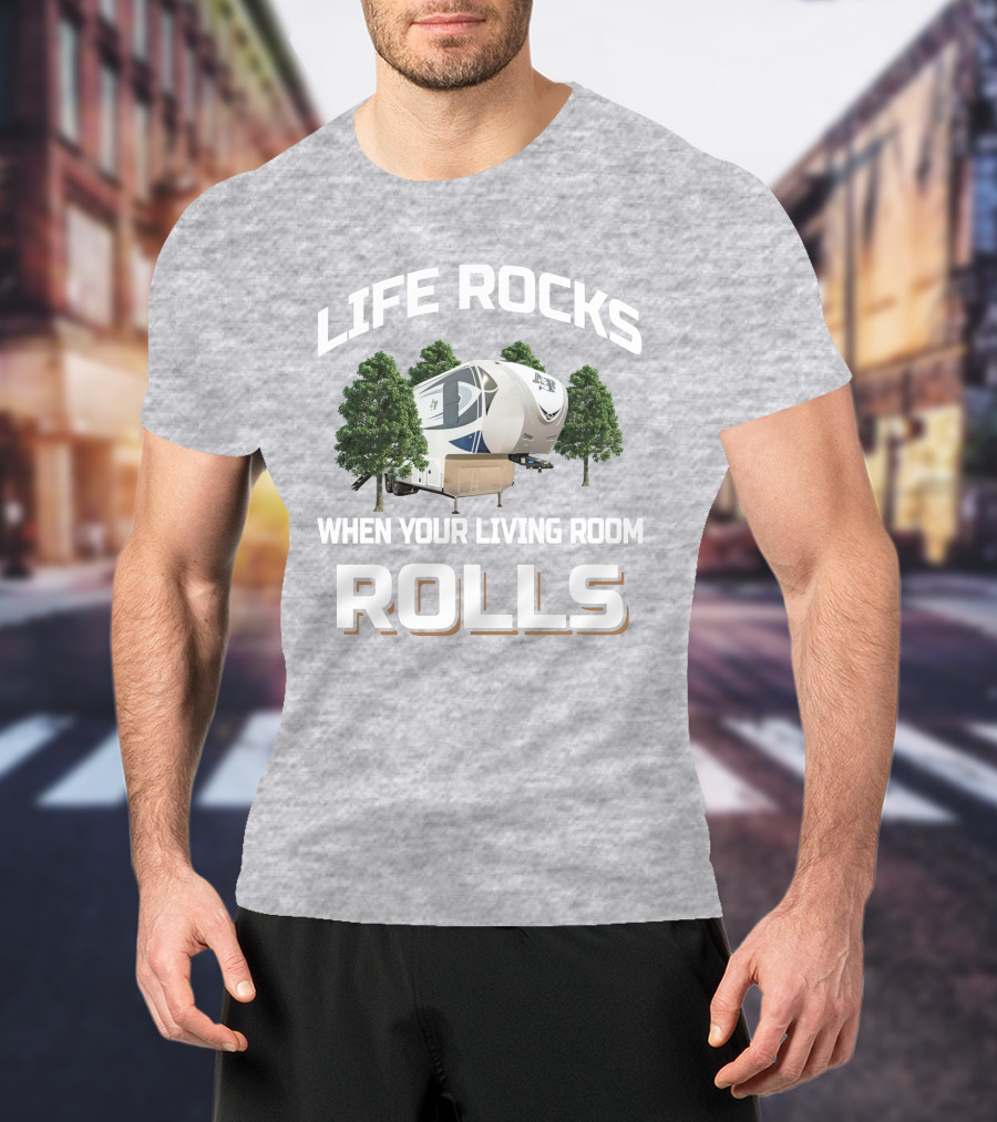 LIFE ROCKS WHEN YOUR LIVING ROOM ROLLS Arctic Fox 29 T-Shirt