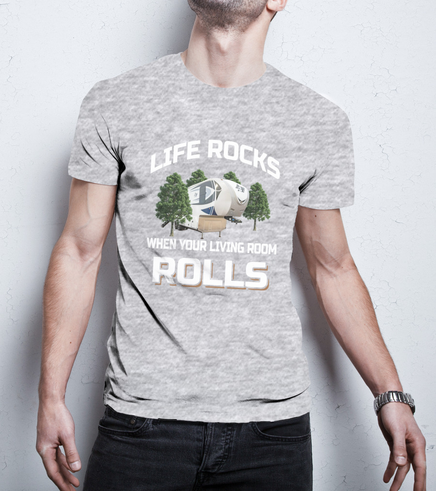 LIFE ROCKS WHEN YOUR LIVING ROOM ROLLS Arctic Fox 29 T-Shirt