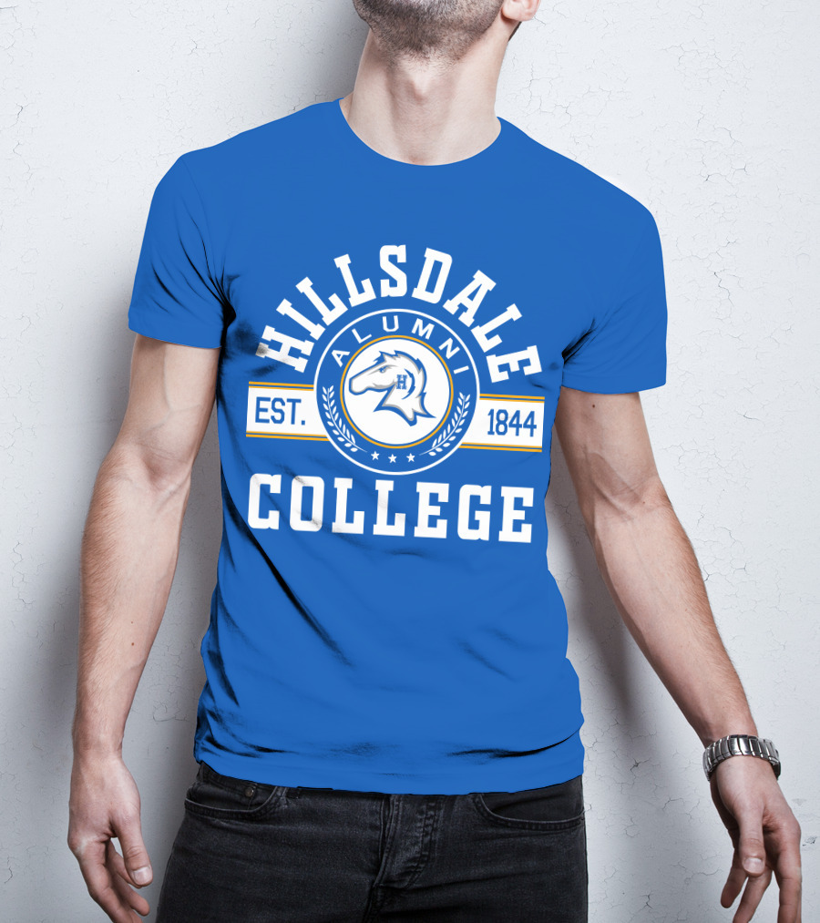 Hillsdale College Alumni Est. 1844 Horse Emblem Blue Background T-Shirt