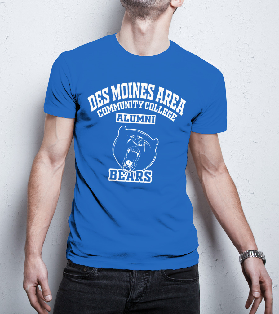 Des Moines Area Community College Alumni Bears T-Shirt