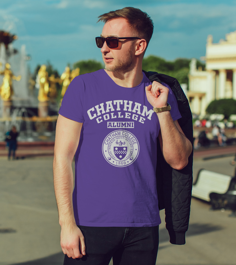 Chatham College Alumni 1869 Nostrae Sicut Antae Laudibus T-Shirt