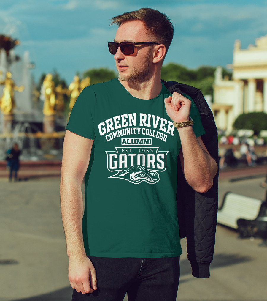 Green River Community College Alumni Est. 1963 Gators T-Shirt