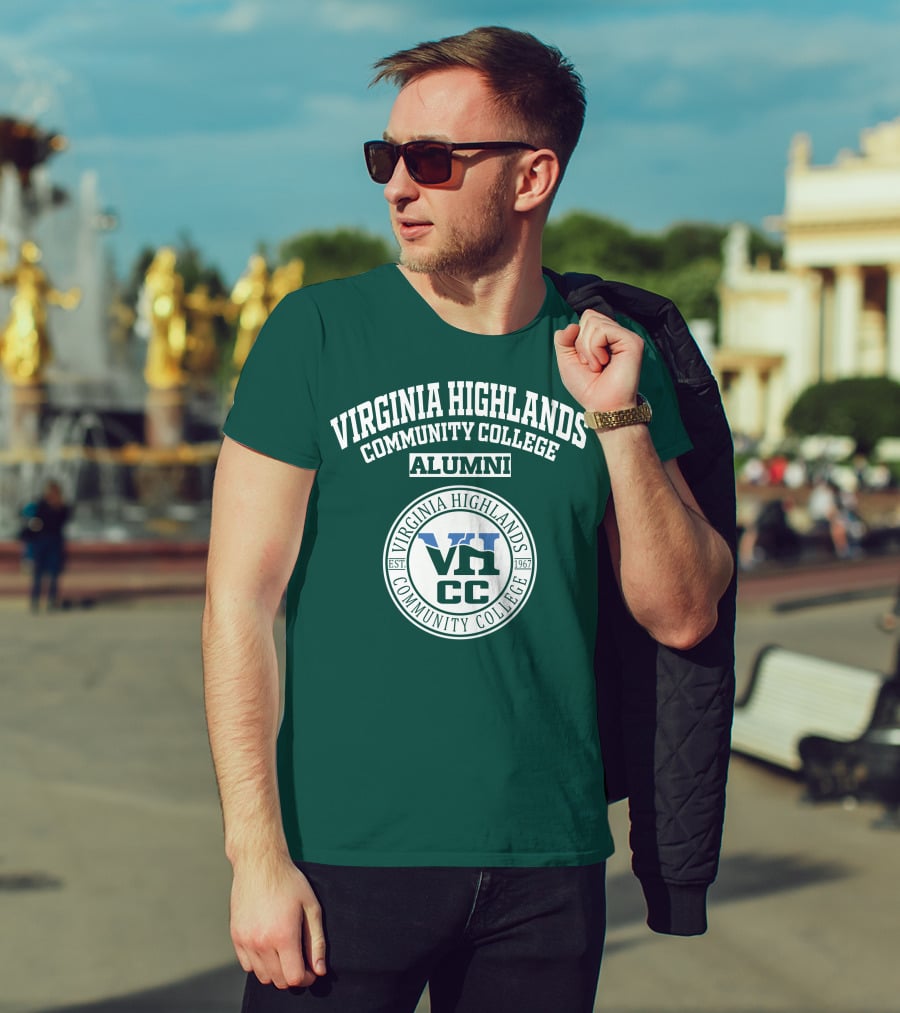 Virginia Highlands Community College Alumni Est 1967 VHCC T-Shirt