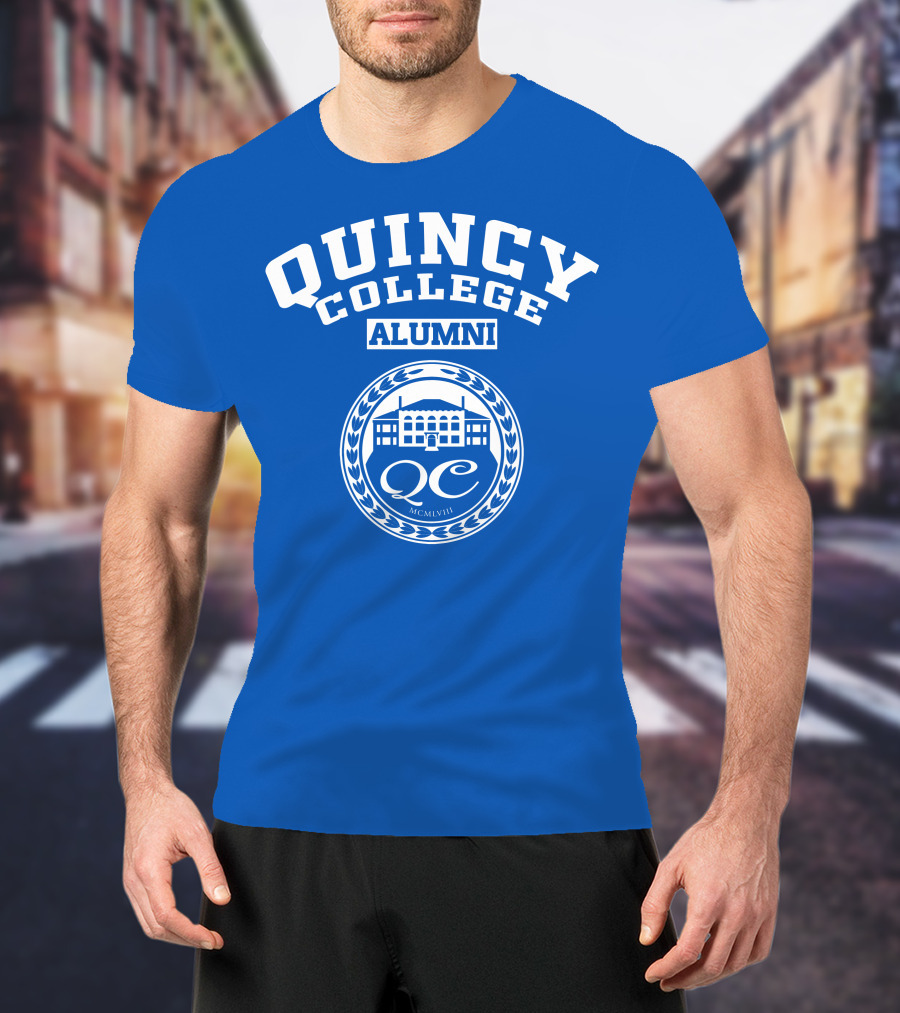 Quincy College Alumni QC MCMLVIII Crest T-Shirt