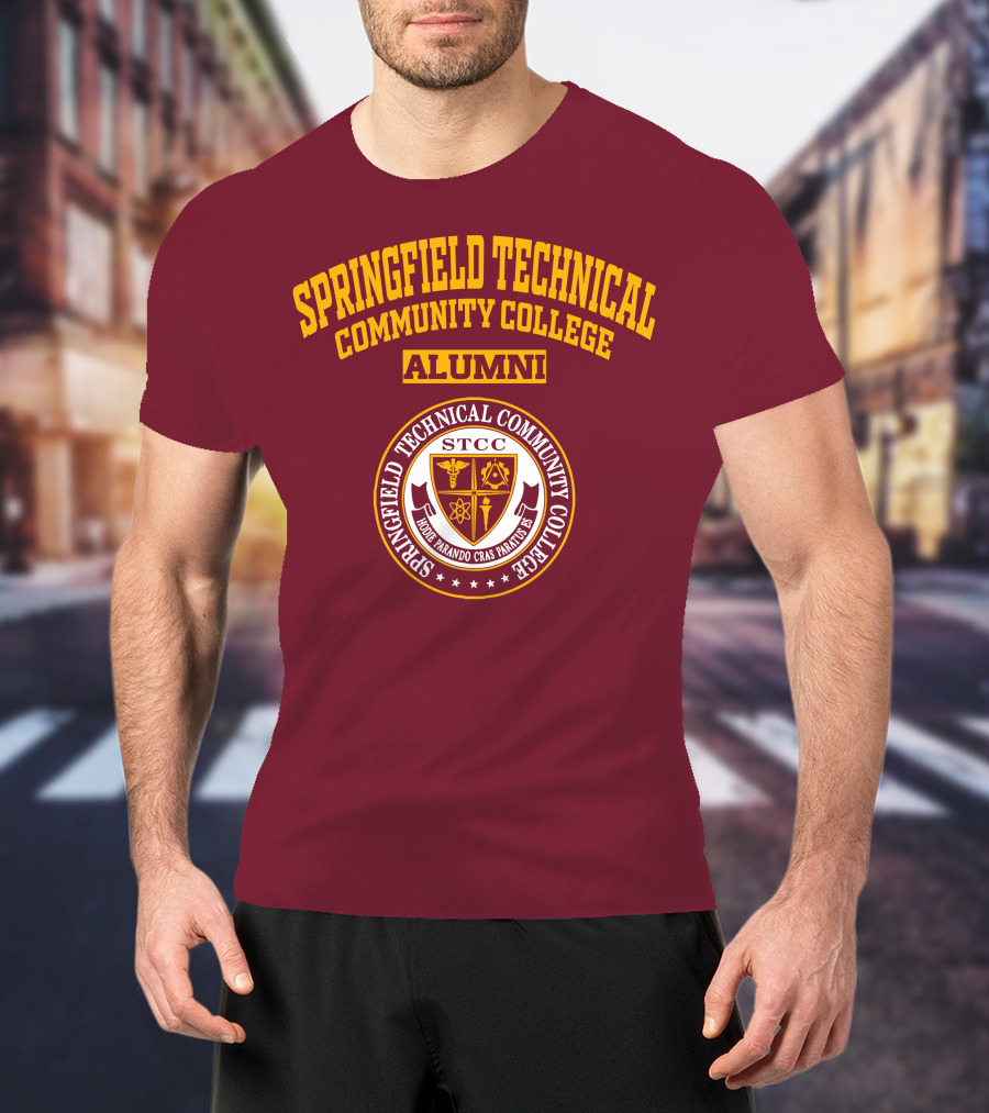 Springfield Technical Community College Alumni STCC Honor Mandao Cras Parturus T-Shirt