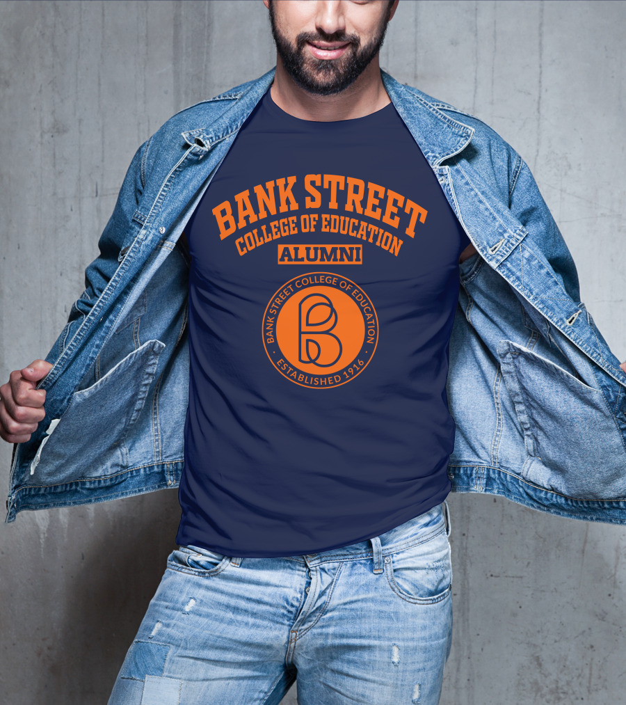 Bank Street College Of Education Alumni Established 1916 T-Shirt