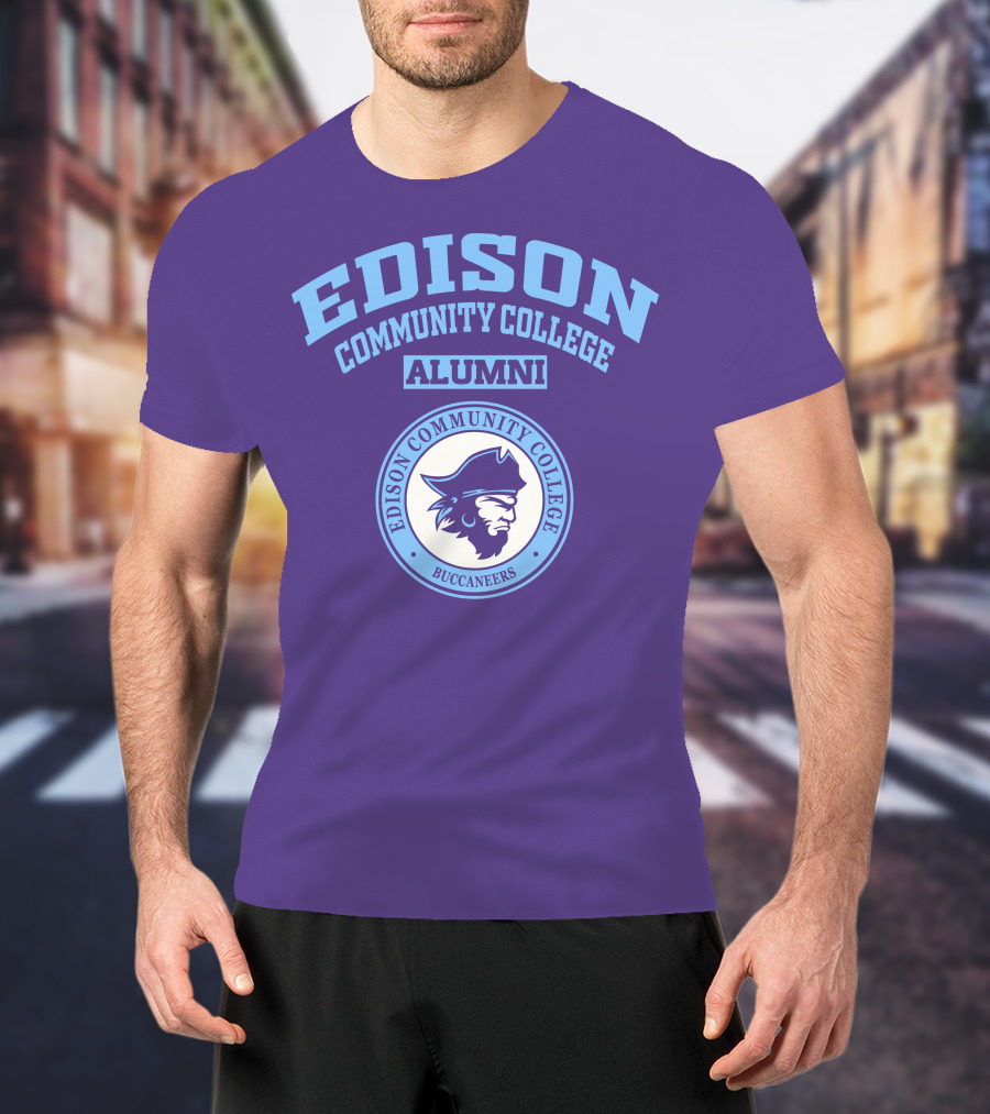 Edison Community College Alumni Buccaneers T-Shirt