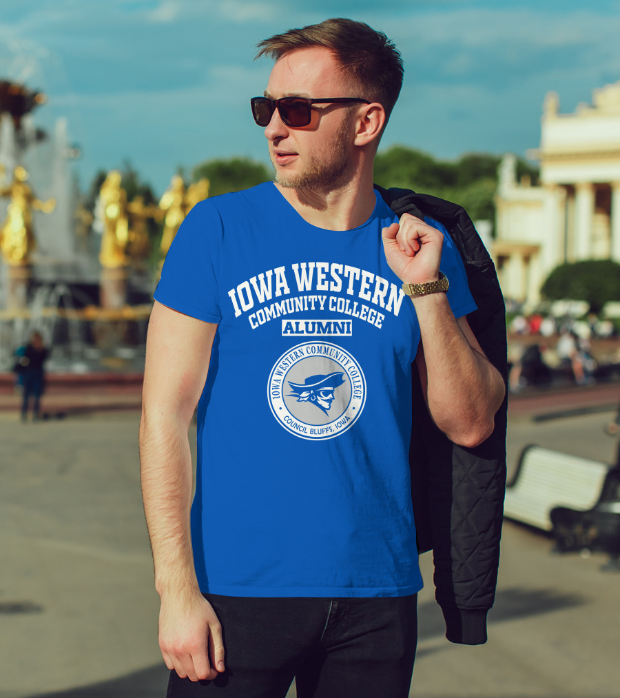Iowa Western Community College Alumni Council Bluffs Iowa T-Shirt