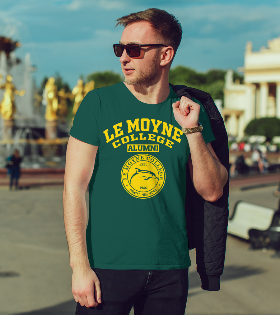 Le Moyne College Alumni Est. 1946 DeWitt New York T-Shirt