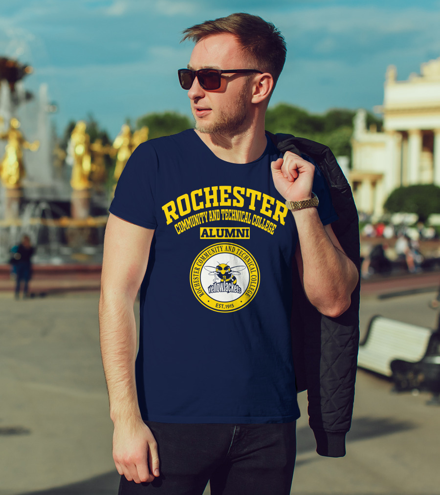 Rochester Community And Technical College Alumni YellowJackets Est. 1915 T-Shirt