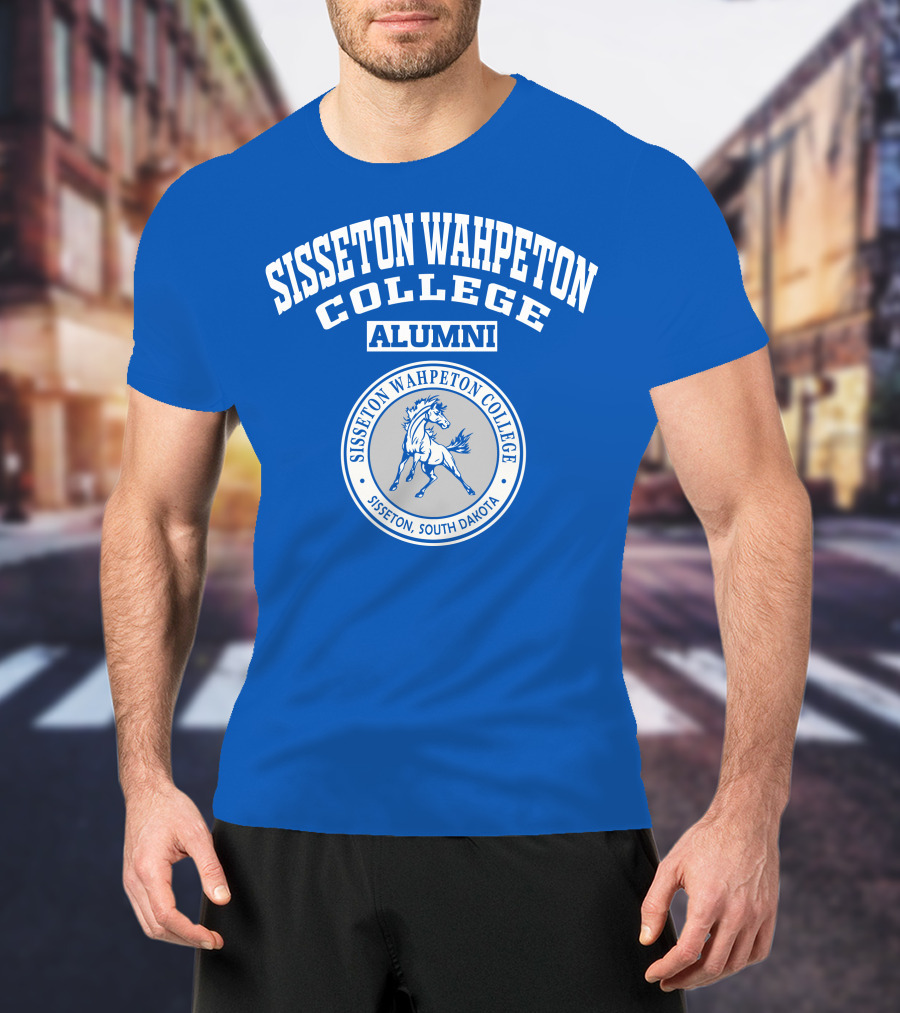 Sisseton Wahpeton College Alumni Sisseton South Dakota Horse Emblem T-Shirt