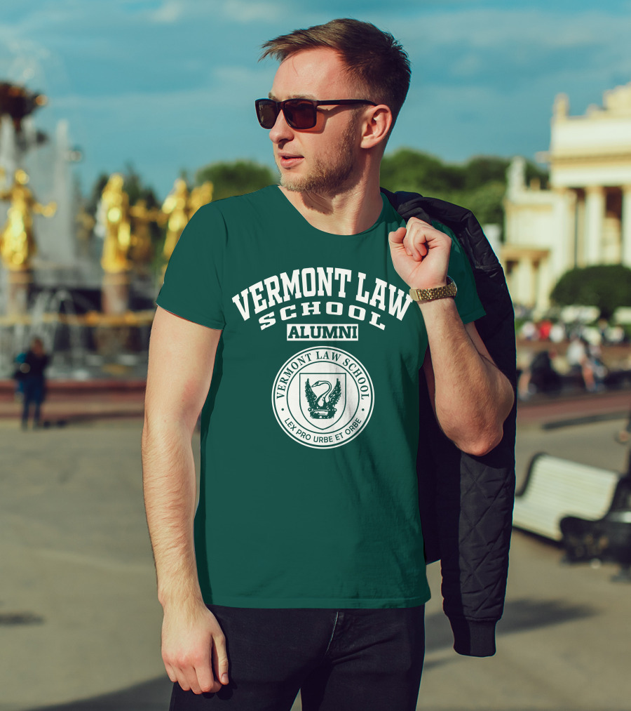 Vermont Law School Alumni Lex Pro Urbe Et Orbe T-Shirt