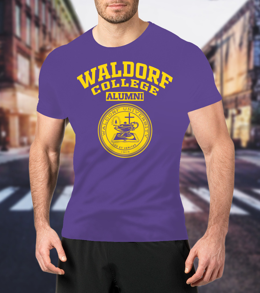 Waldorf College Alumni Waldorf University Lux Et Veritas 1903 T-Shirt