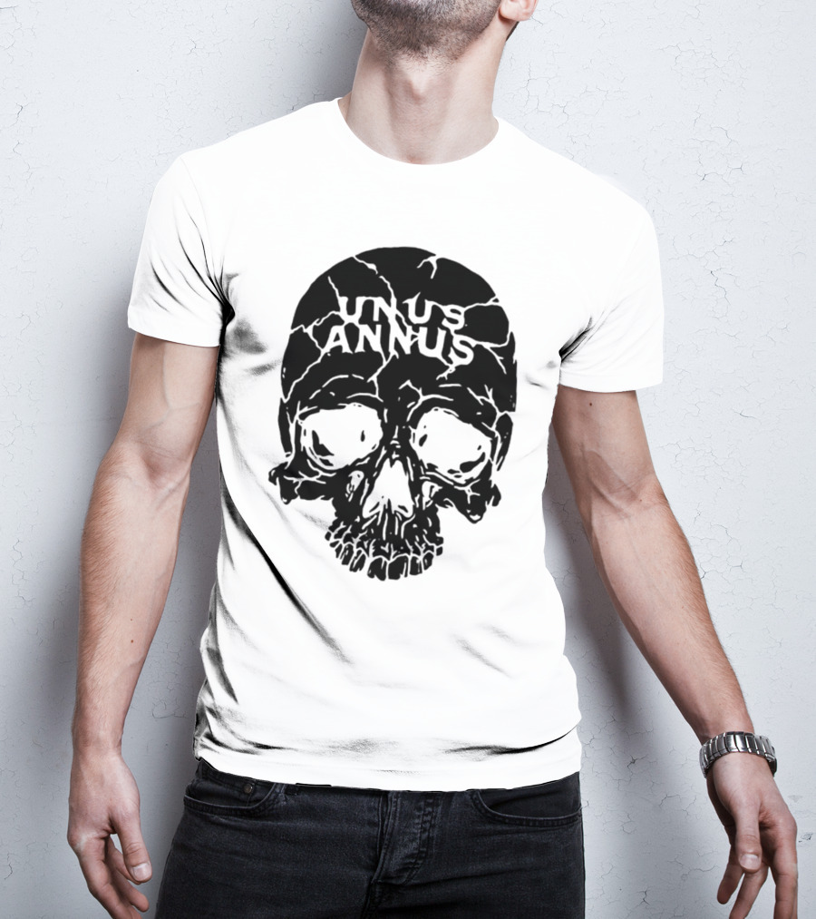 Unus Annus Skull Black Crack T-Shirt