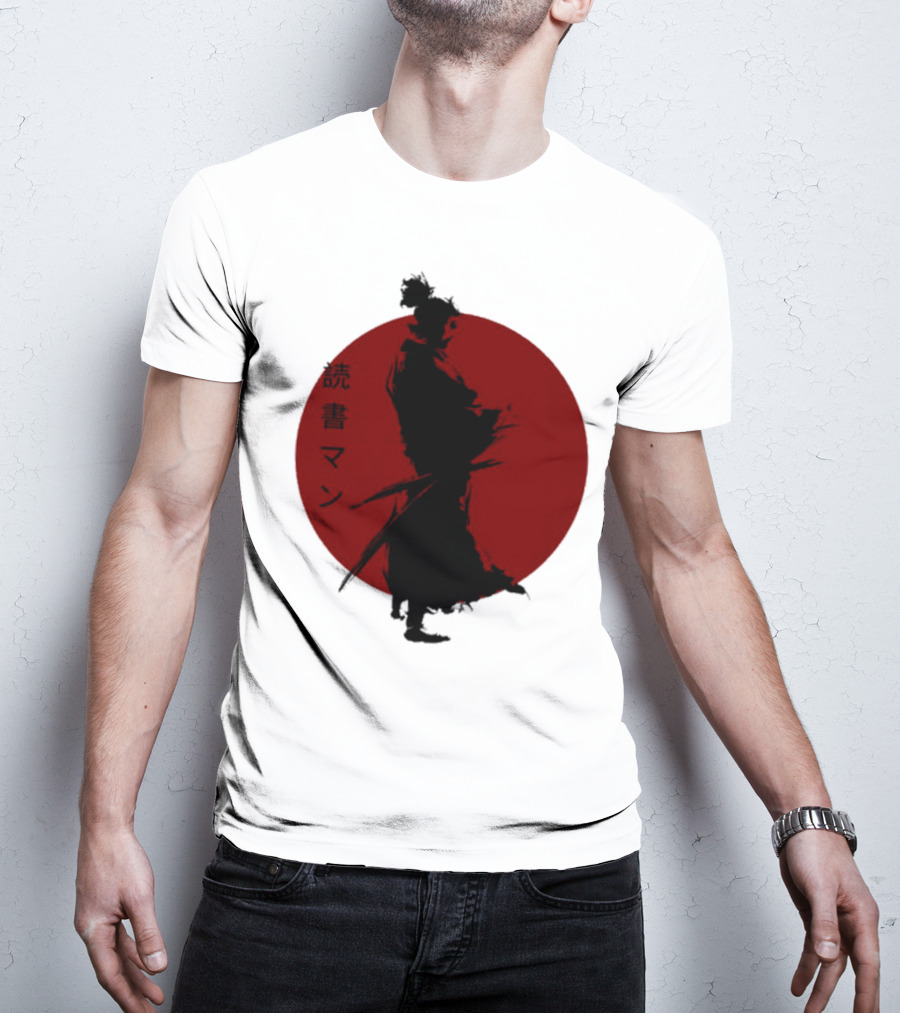 Miyamoto Musashi Samurai Silhouette Red Sun Kanji Reading Man T-Shirt