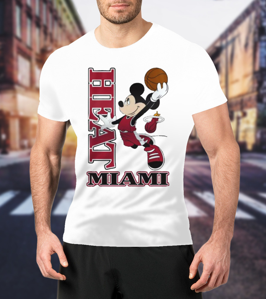 Mickey Mouse Miami Heat NBA Basketball Jumping Dunk T-Shirt
