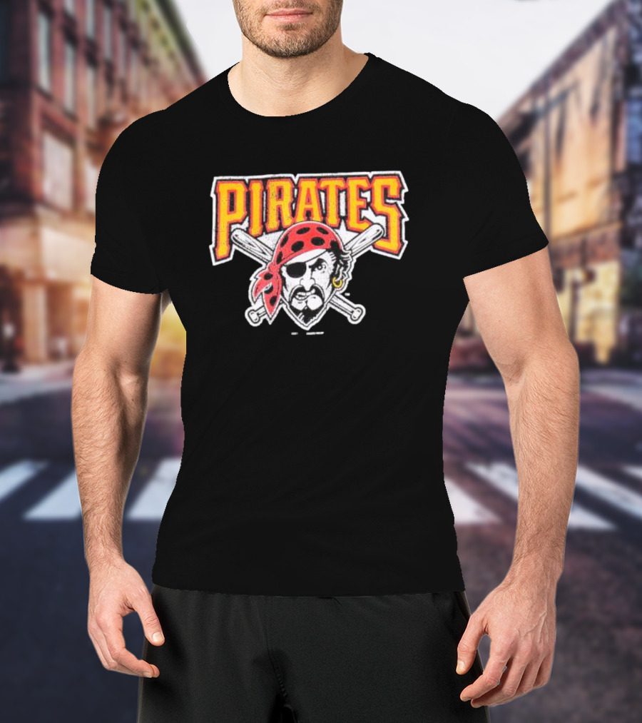 Pittsburgh Pirates Youth Distressed Vintage Crossed Bats T-Shirt