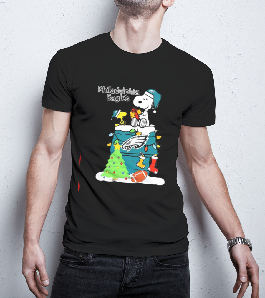 Philadelphia Eagles Christmas Snoopy With Woodstock And Football T-Shirt