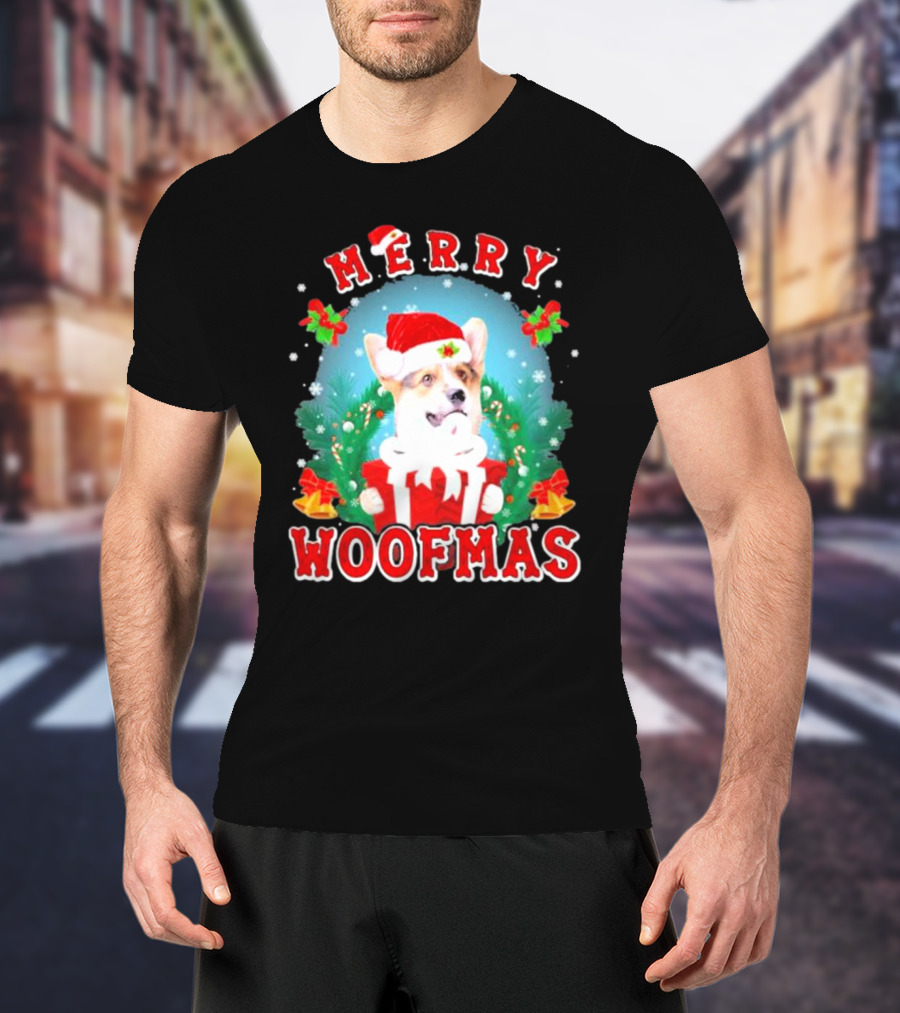 Merry Woofmas Welsh Corgi In Santa Hat With Presents And Christmas Decorations T-Shirt