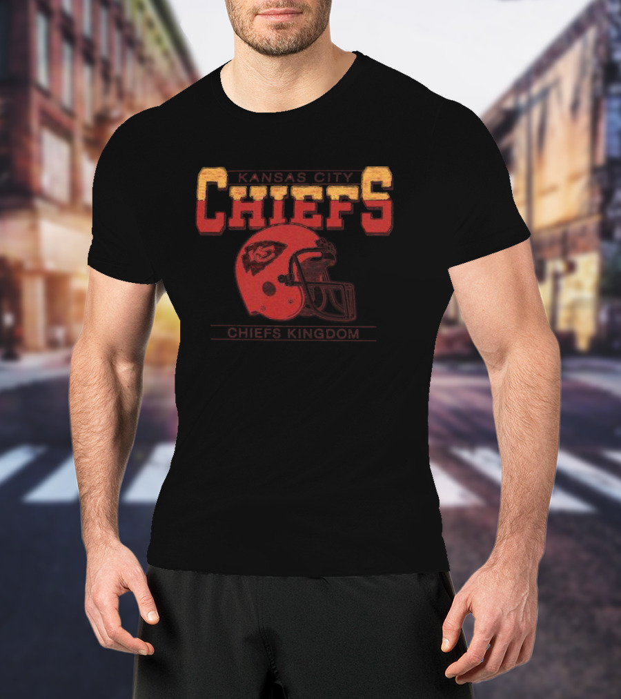 Kansas City Chiefs Kingdom Helmet Gridiron Classics Franklin T-Shirt