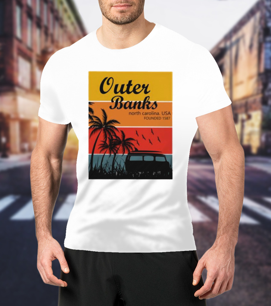 Outer Banks North Carolina USA Founded 1587 Vintage Car Beach Palm Trees T-Shirt