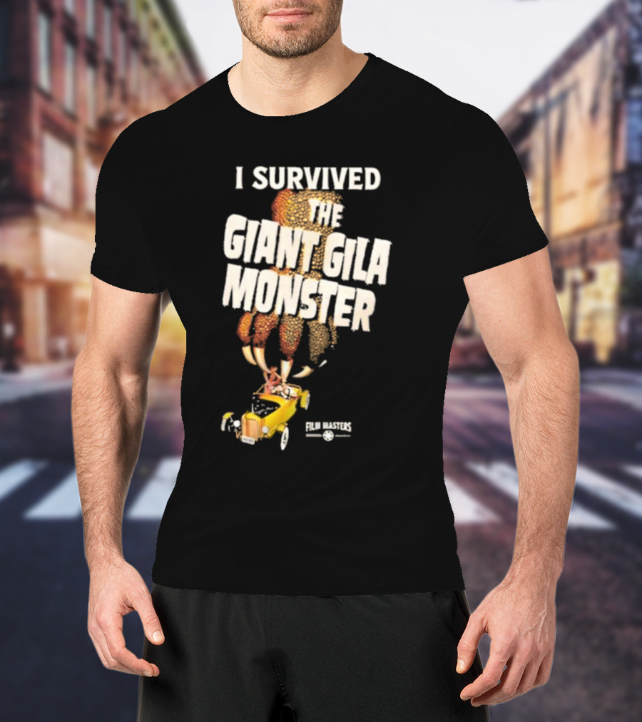 I Survived The Giant Gila Monster Film Masters Vintage Car Scene T-Shirt