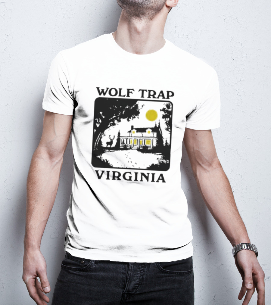 Wolf Trap Virginia Moonlit House Scene T-Shirt