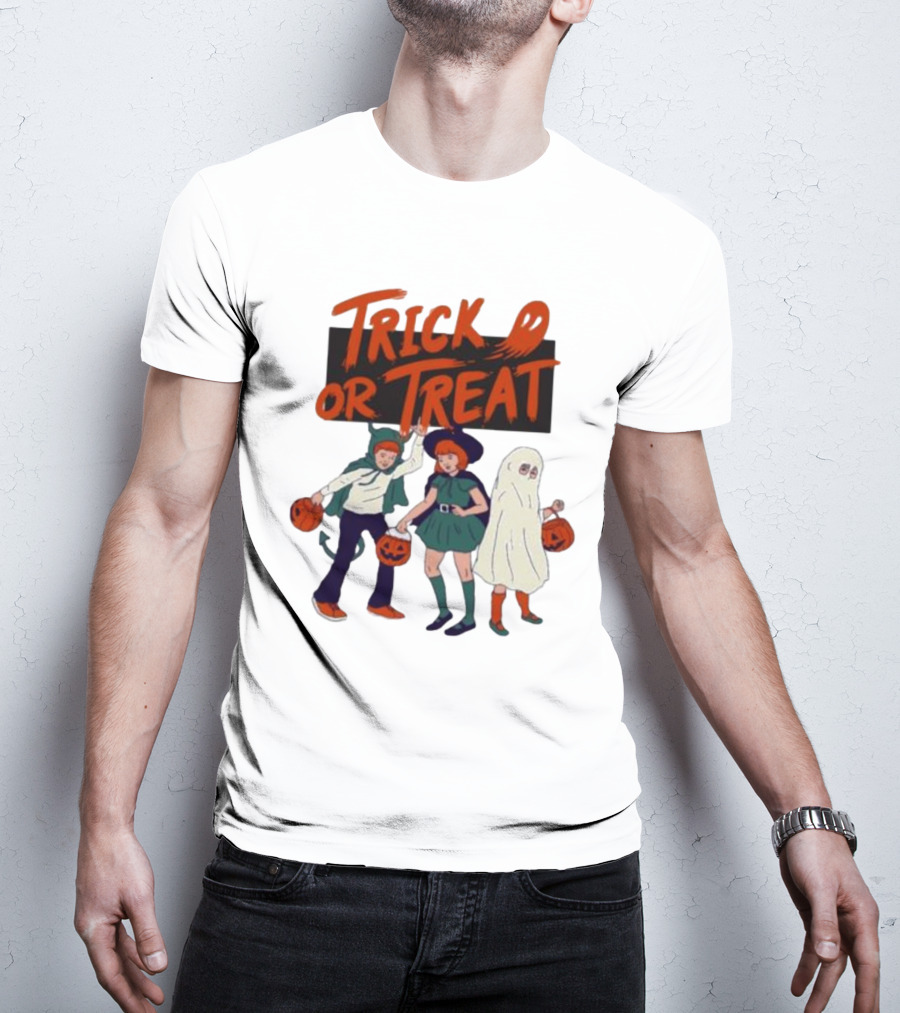 Trick Or Treat Friends In Halloween Festival With Pumpkins Ghost Costume T-Shirt