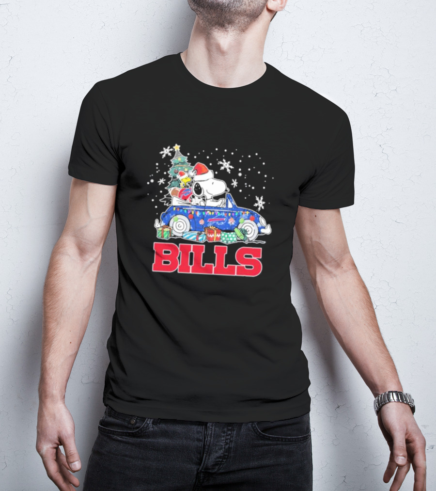 Peanuts Snoopy Woodstock Christmas Car Buffalo Bills Flag Winter Snowflakes T-Shirt