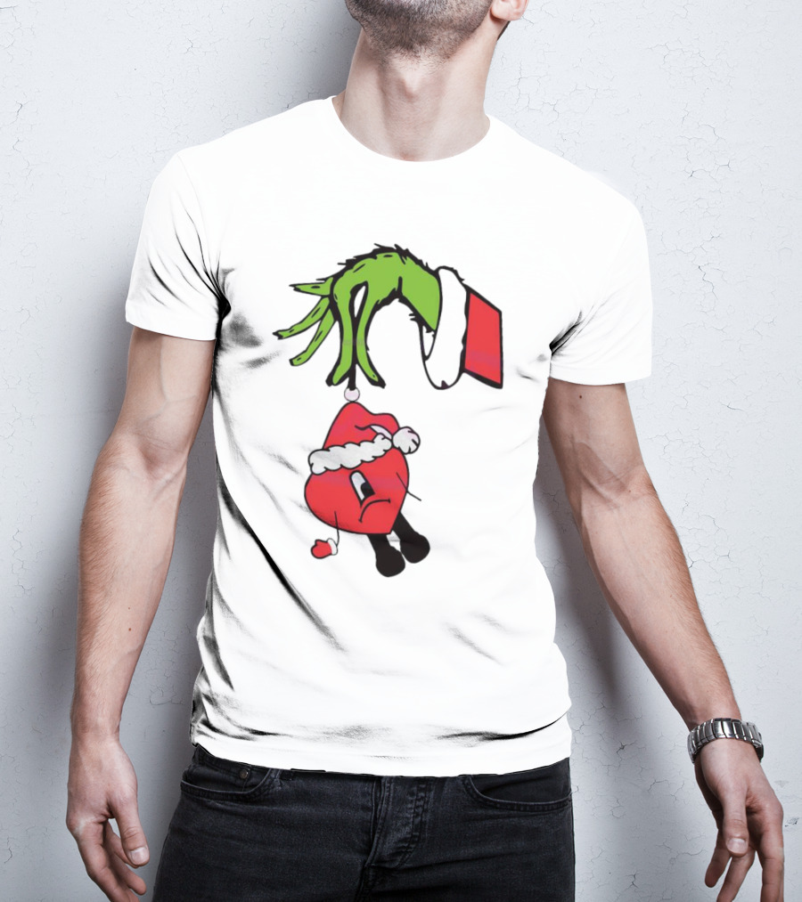 Grinch Hand Holding Santa Hat Bad Bunny Xmas T-Shirt