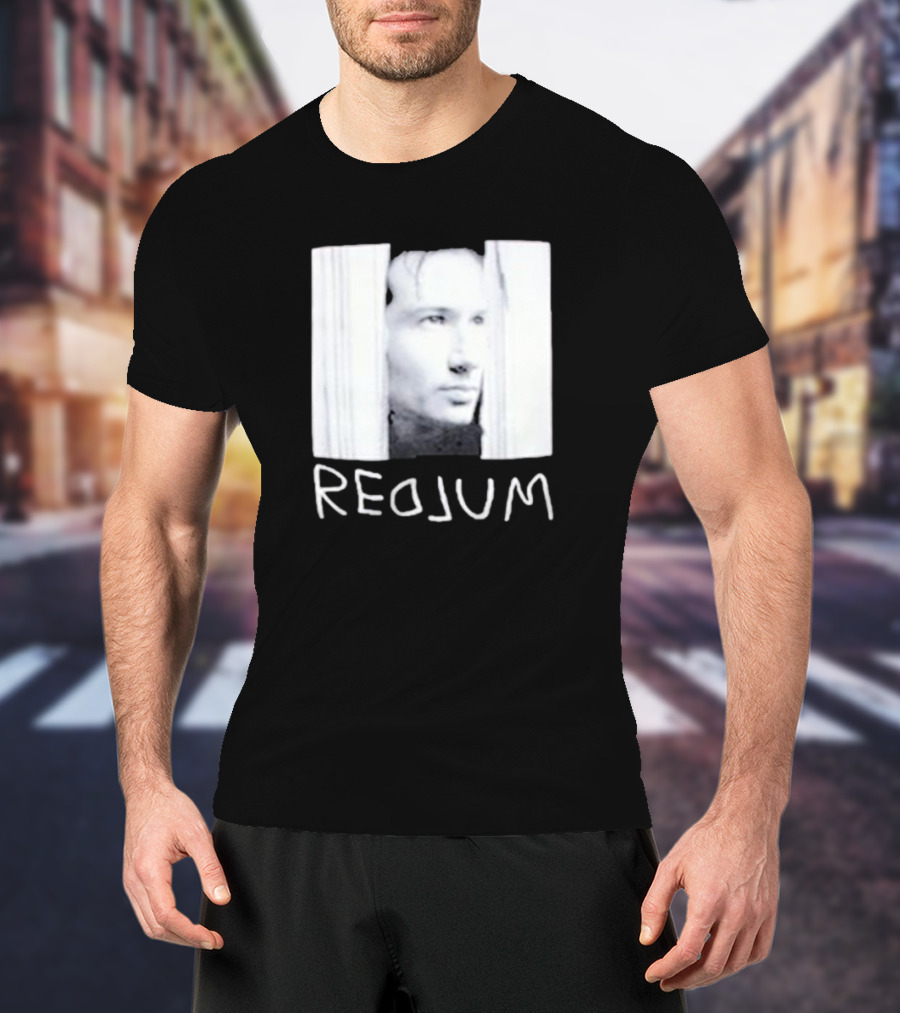 Redrum The Shining Redlum Johnny Face Peeking Through Door T-Shirt